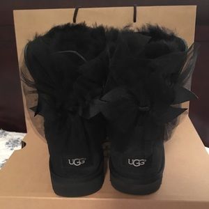 Ugg Mini Bailey Tulle Bow